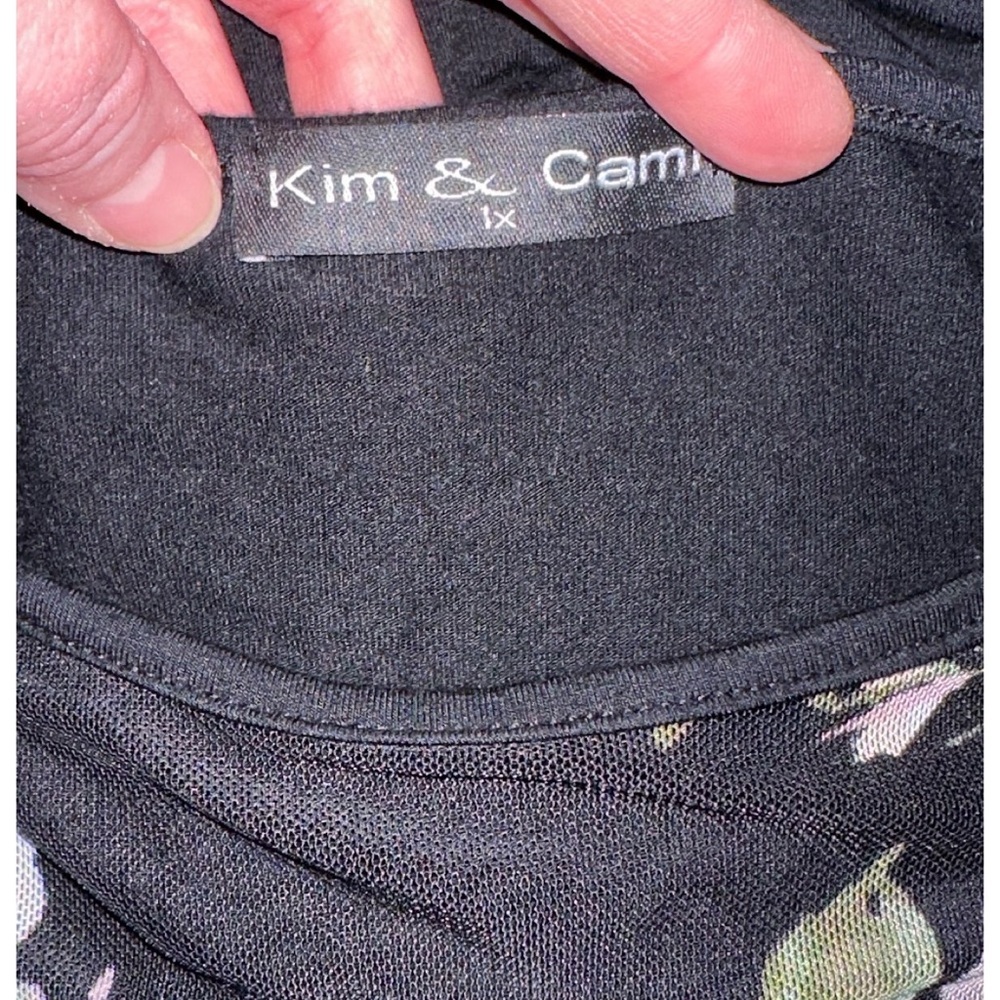 Kim & Cami black top - Picture 4 of 4
